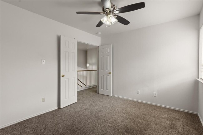 Building Photo - 909 Settlement Cove