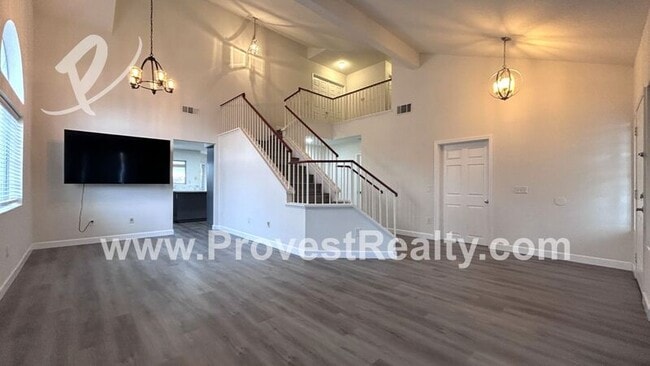 Building Photo - 13141 Quiet Canyon Dr