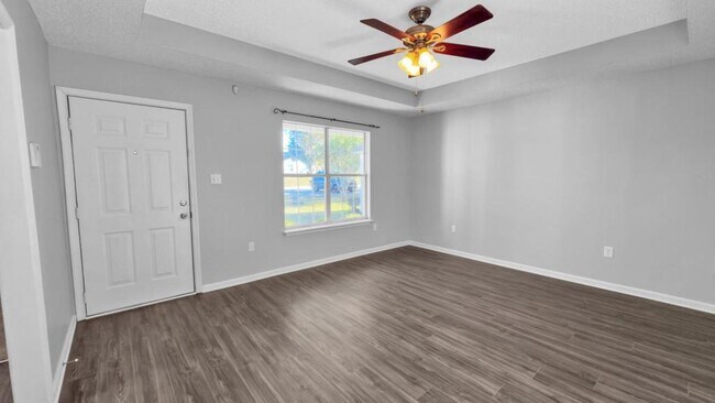 Building Photo - 3713 Mulligan Rd