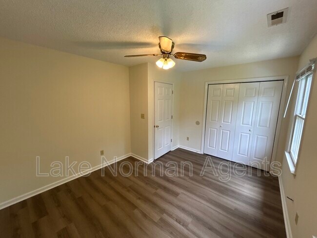 Building Photo - 4709 Grassy Creek Rd