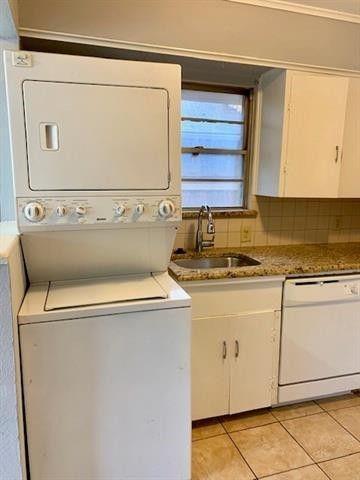 Building Photo - 6517 E Mockingbird Ln