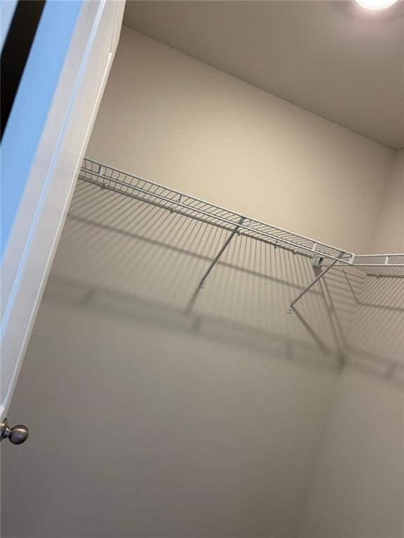 Building Photo - 181 Vly Oak Dr