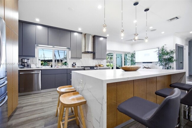 Building Photo - 1871 NE 186th St