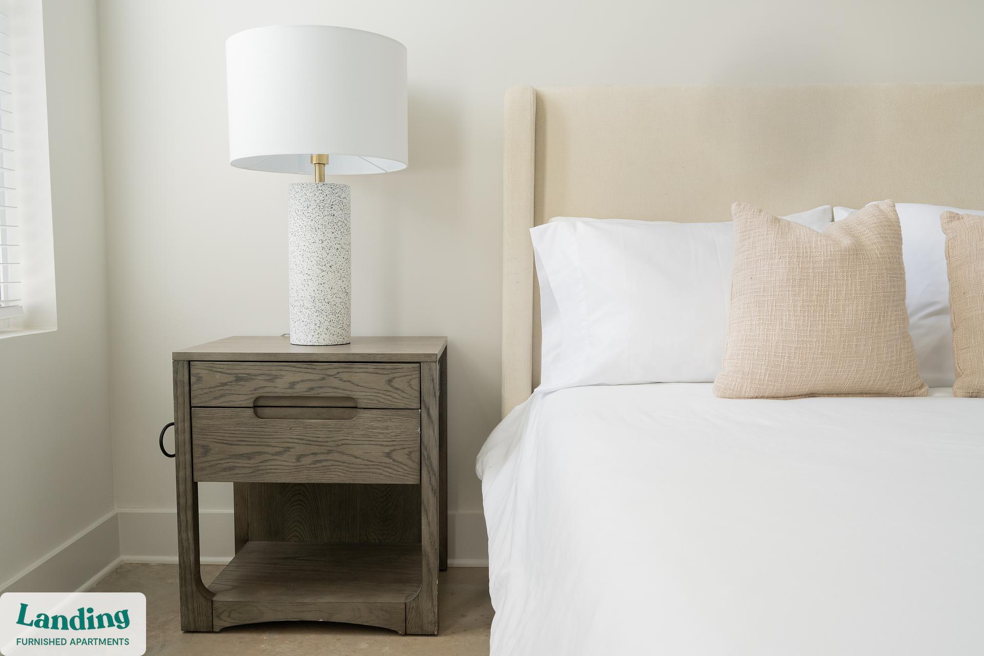 Building Photo - 404 W 26th St