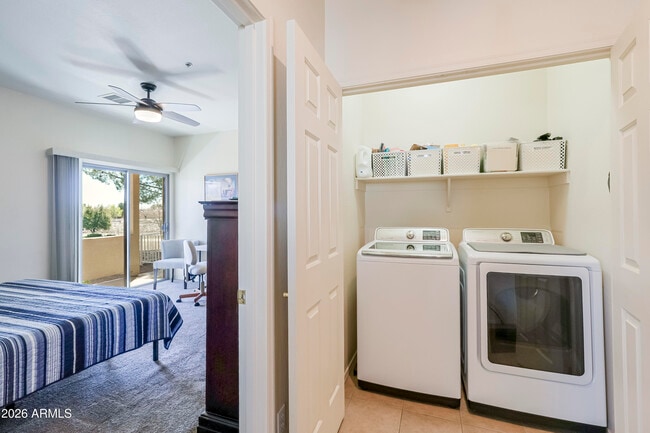 Building Photo - 935 Salida Ln