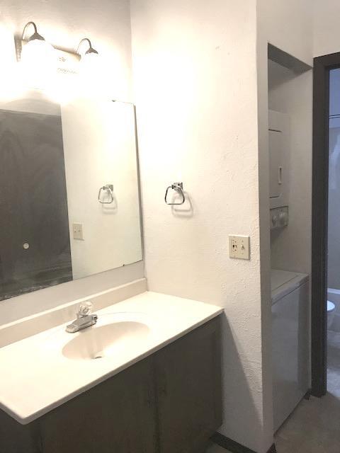 Building Photo - 76 Peachtree Ln