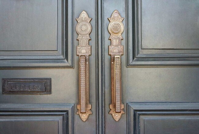 Building Photo - 415 Whitaker St