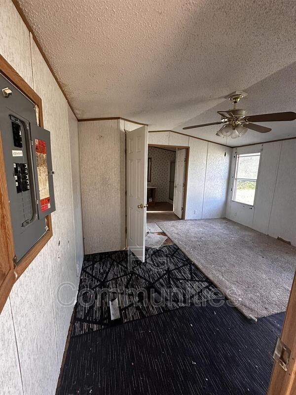 Building Photo - 1810 Willowberry Ln