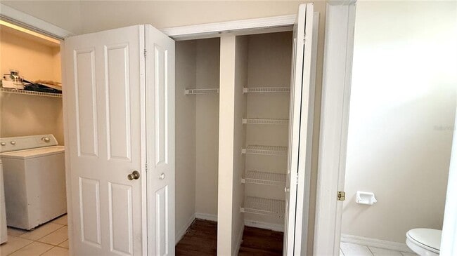 Building Photo - 458 Monroe Cir
