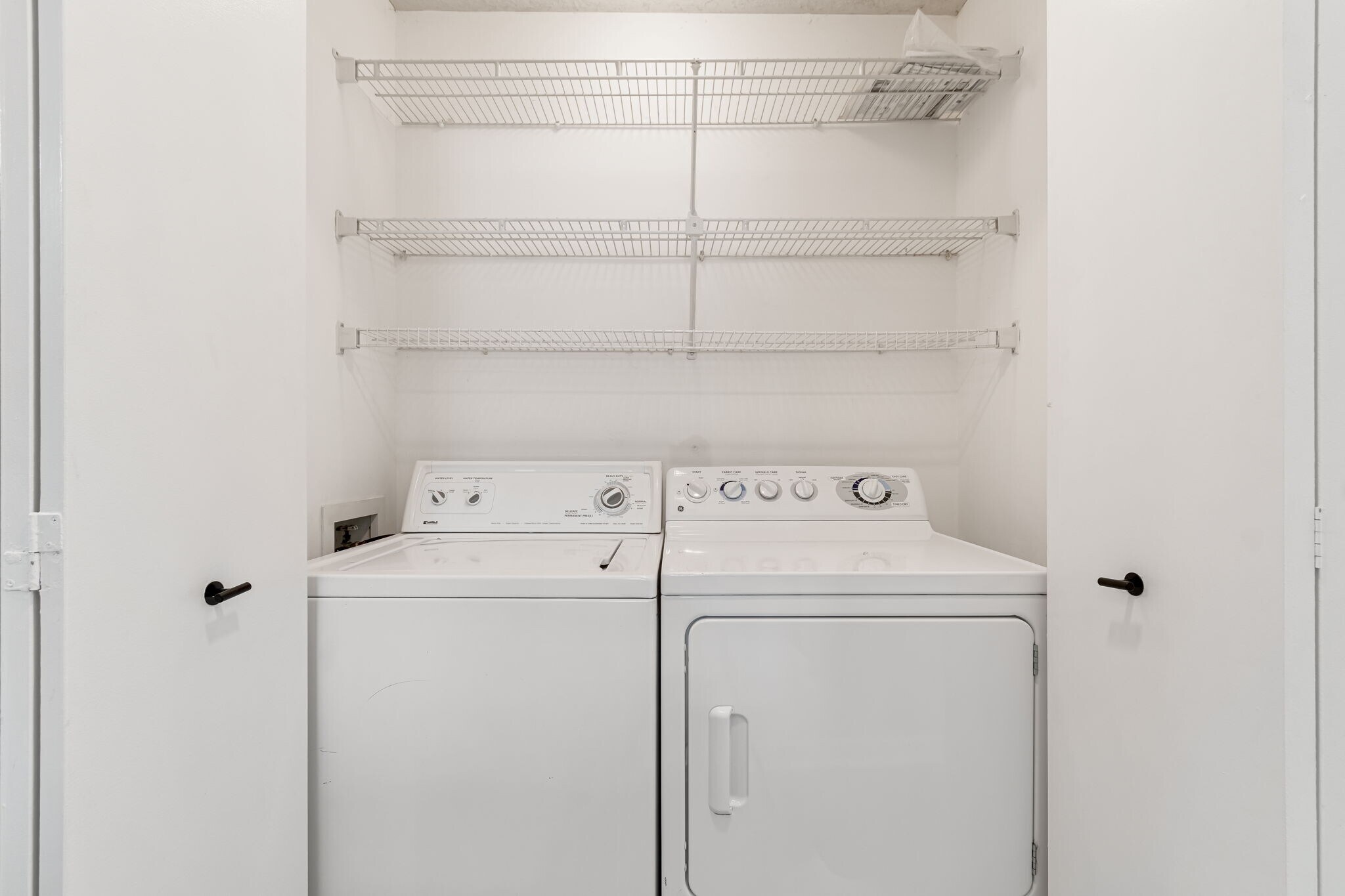 Building Photo - 5608 Hickory Meadows Ct