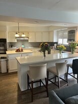 Building Photo - 8321 Rayford Dr