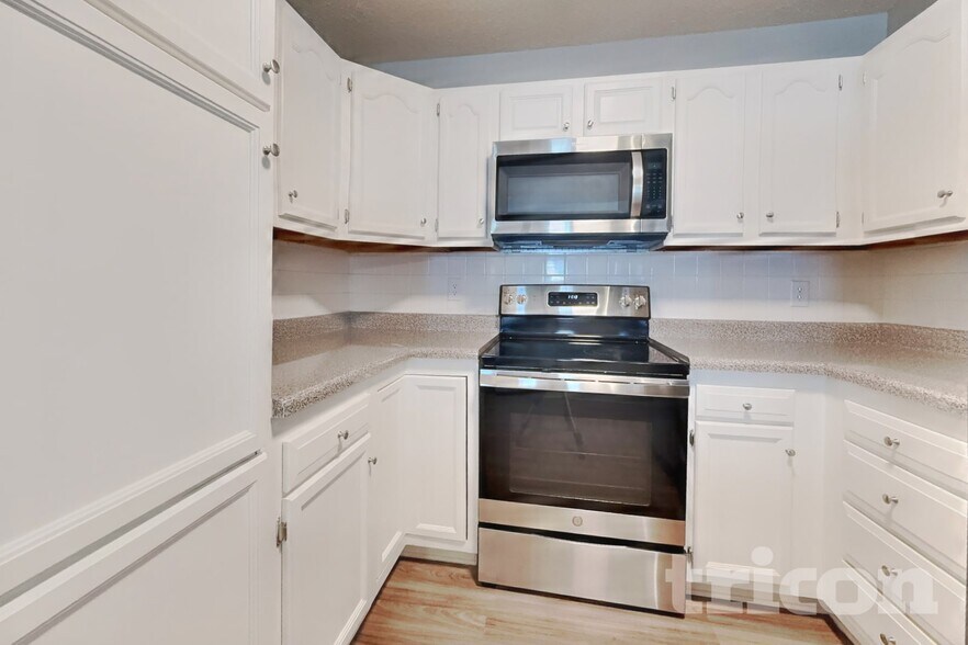 Building Photo - 2112 Saponi Village Ct
