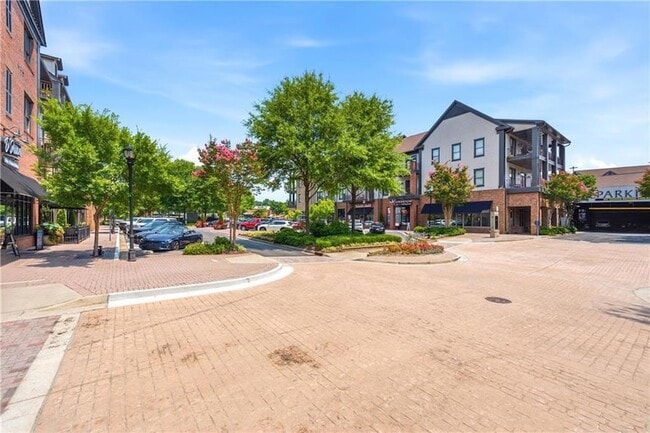 Building Photo - 4805 W Village Way