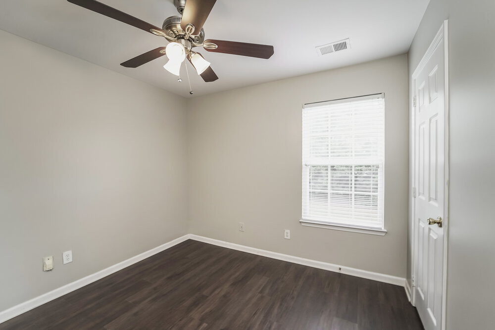 Building Photo - 7809 Leisure Ln