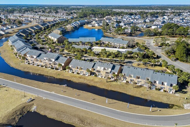 Building Photo - 203 Double Eagle Dr