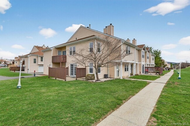 Building Photo - 3304 Whispering Hills Dr