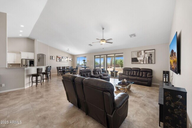 Building Photo - 15907 E Desert Vista Trail