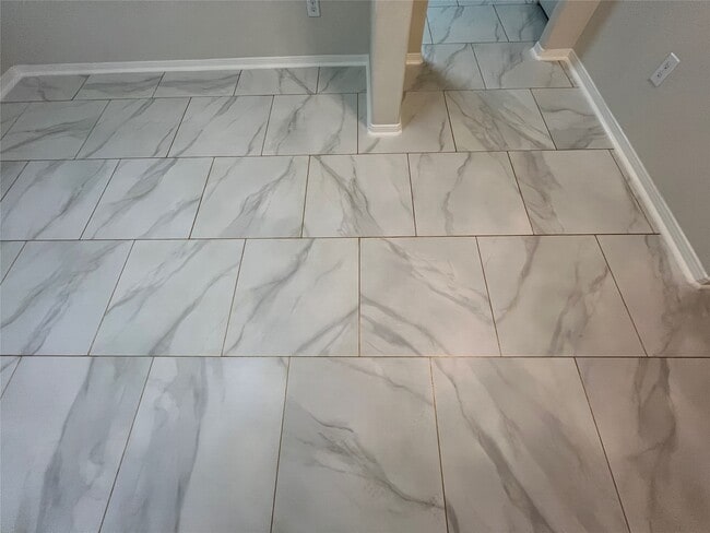 Building Photo - 3530 Barkers Crossing Ave