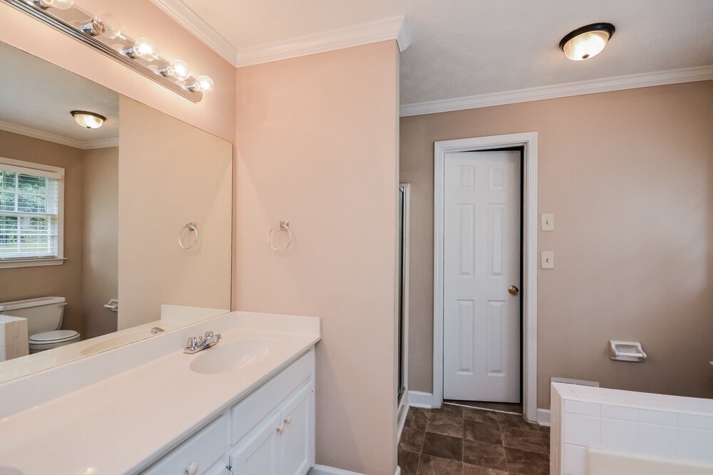 Building Photo - 2975 Camary Pl Dr SE