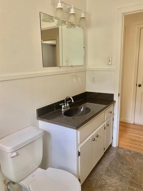 Building Photo - 1505 Ruth Ave