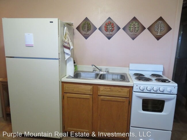 Building Photo - 1 br, 1 bath House - 1812 Louise Circle