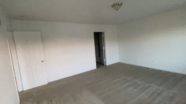 Building Photo - 8360 Crab Apple Trail