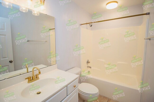 Building Photo - Pre-Lease for July 15 2026- 3 Bedroom, 2.5...