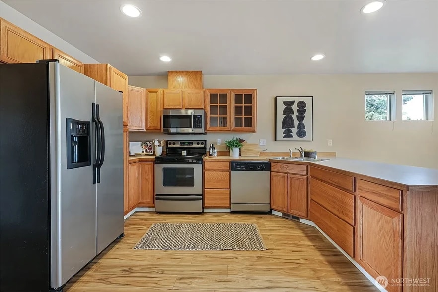 Building Photo - 9323 4th Ave W