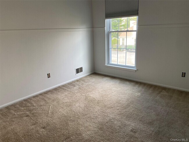 Building Photo - 50 Olde Wagon Rd