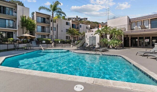 Building Photo - 6780 Friars Rd