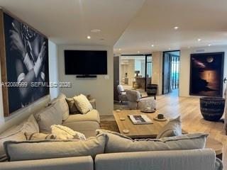 Building Photo - 6767 Collins Ave