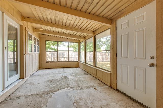 Building Photo - 5084 Avery Ln