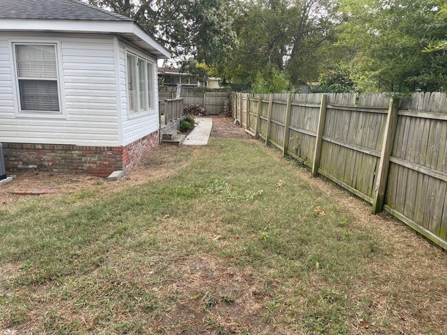 Fenced backyard - 2237 Ebb Tide Rd