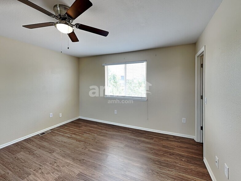 Building Photo - 3862 S Quatar Way