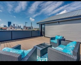 Building Photo - Madison Ave