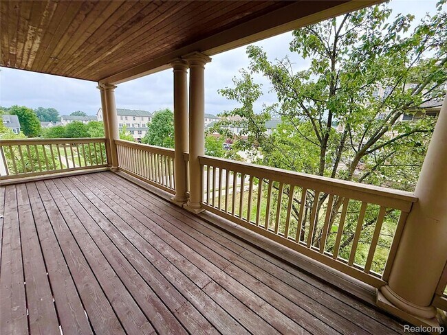 Building Photo - 207 Amys Walk