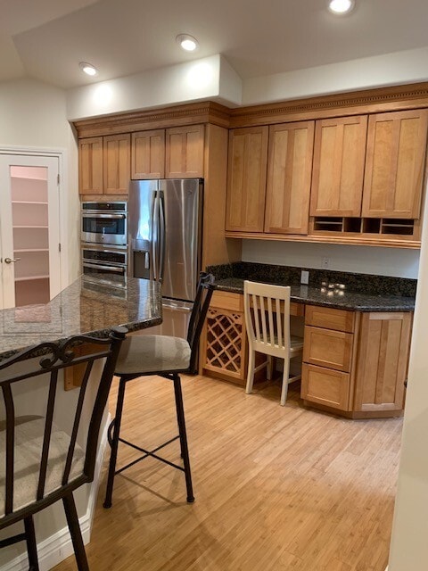 Building Photo - Gorgeous Property on Private Street conveniently located on West side near Downtown!