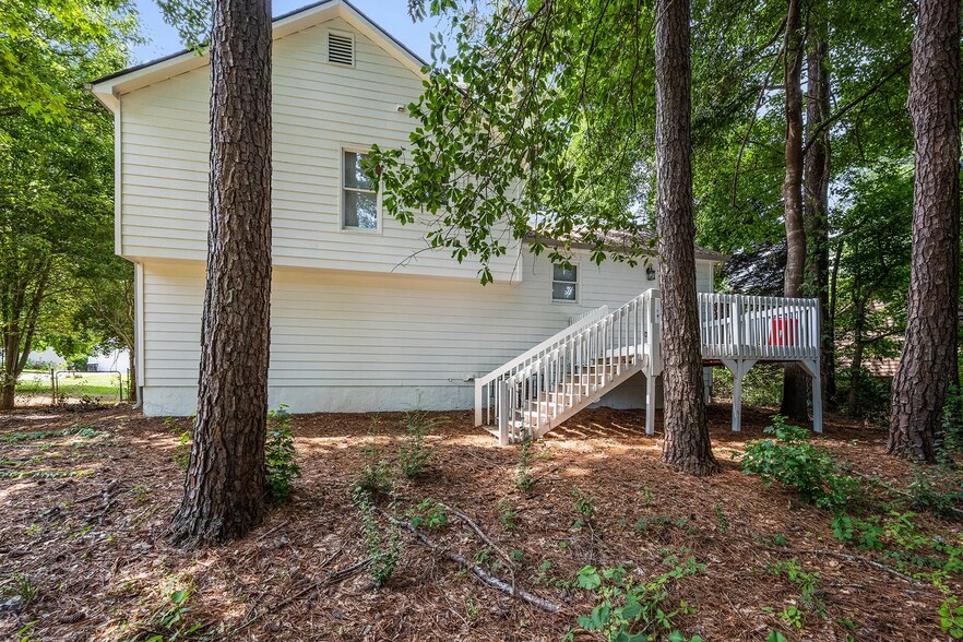 Building Photo - 14 Villa Rosa Ln