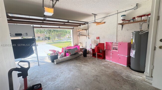 Building Photo - 759 NW 161st Ave