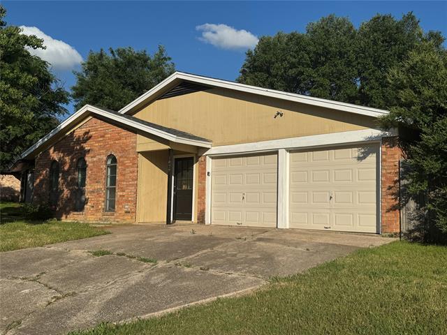 Building Photo - 1029 Fox River Ln