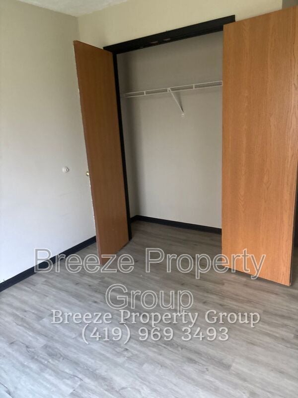 Building Photo - 2983 Megan Cir