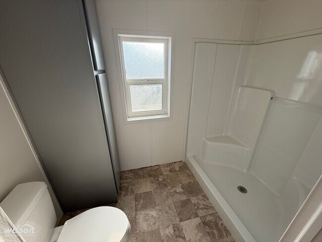 Building Photo - Spacious 3 Bed / 2 Bath Country Home on 1 Acre – Tieton, WA