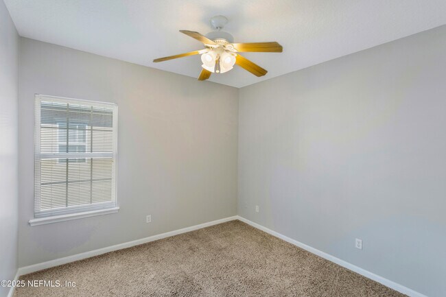 Building Photo - 12301 Kernan Forest Blvd
