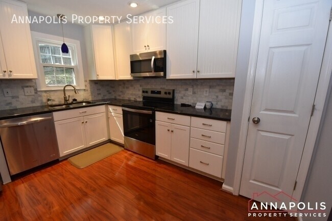 Building Photo - 364 Ellenham Ct