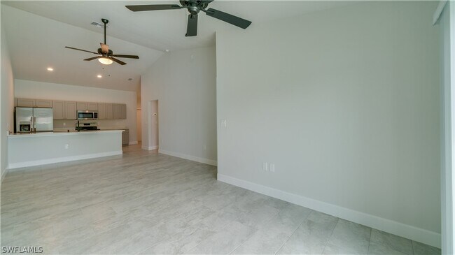 Building Photo - 4606 SW 8th Ct