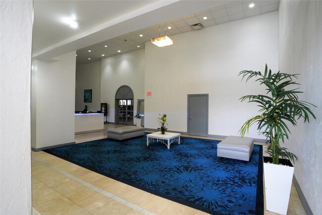 Building Photo - 13499 Biscayne Blvd