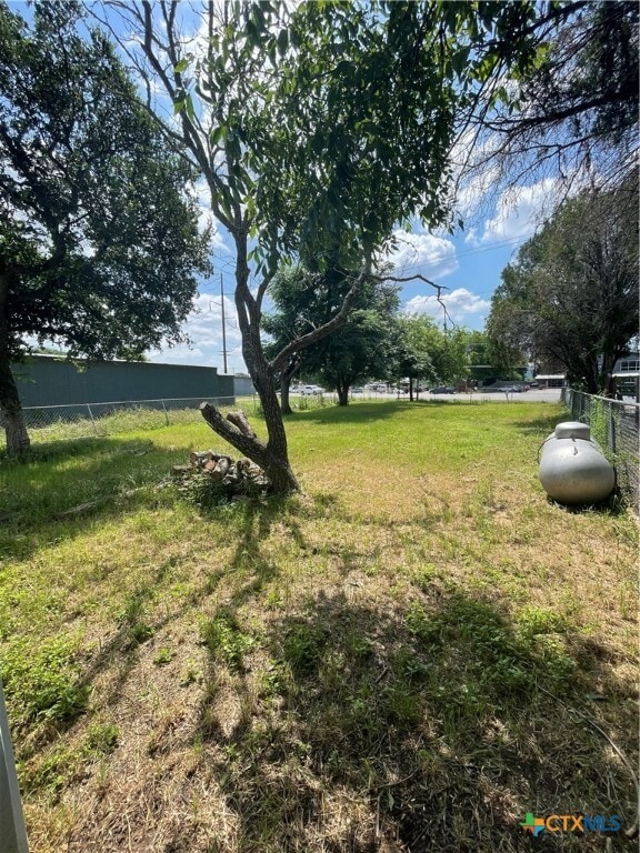 Building Photo - 1910 FM2673