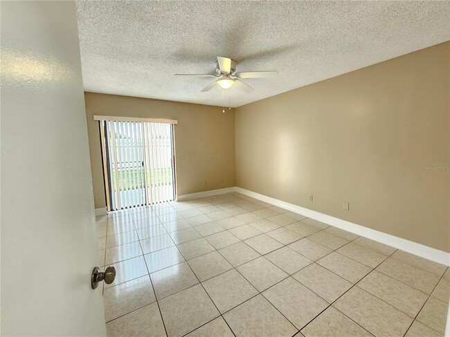 Building Photo - 1024 Whalebone Bay Dr