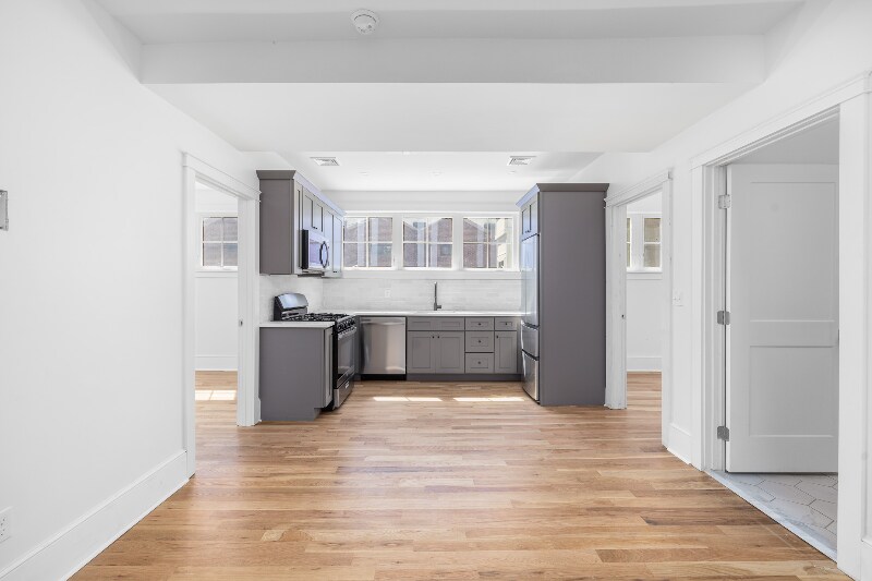 Building Photo - 293 Governor St