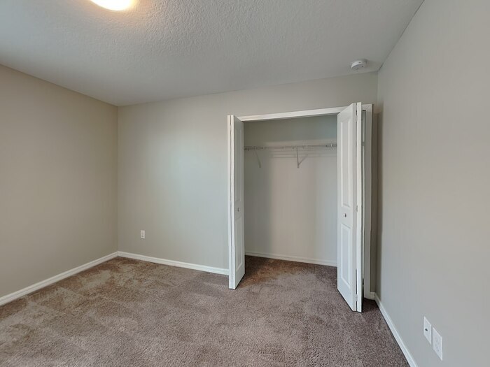 Building Photo - 21087 Pleasant Plains Pkwy